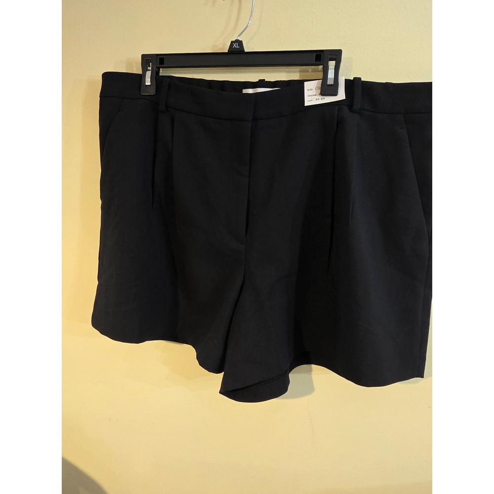 Abercrombie & Fitch Ultra High Rise Pleated Shorts Black Size 20 35W